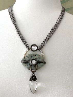 Silve Moss Green Agate and Crystal Necklace